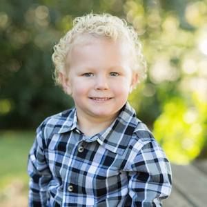 Meet your Posher, Ally